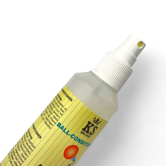 Средство для чистки бильярдных шаров King Shine Ball-Conditioner 100 мл.