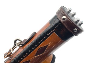 Тубус для кия ручной работы Professional, 1х1 светло-коричневый с коричневыми проставками, кожаный